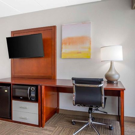 Comfort Inn Edgewater On Hudson River Екстер'єр фото