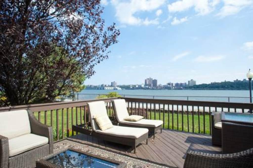 Comfort Inn Edgewater On Hudson River Екстер'єр фото