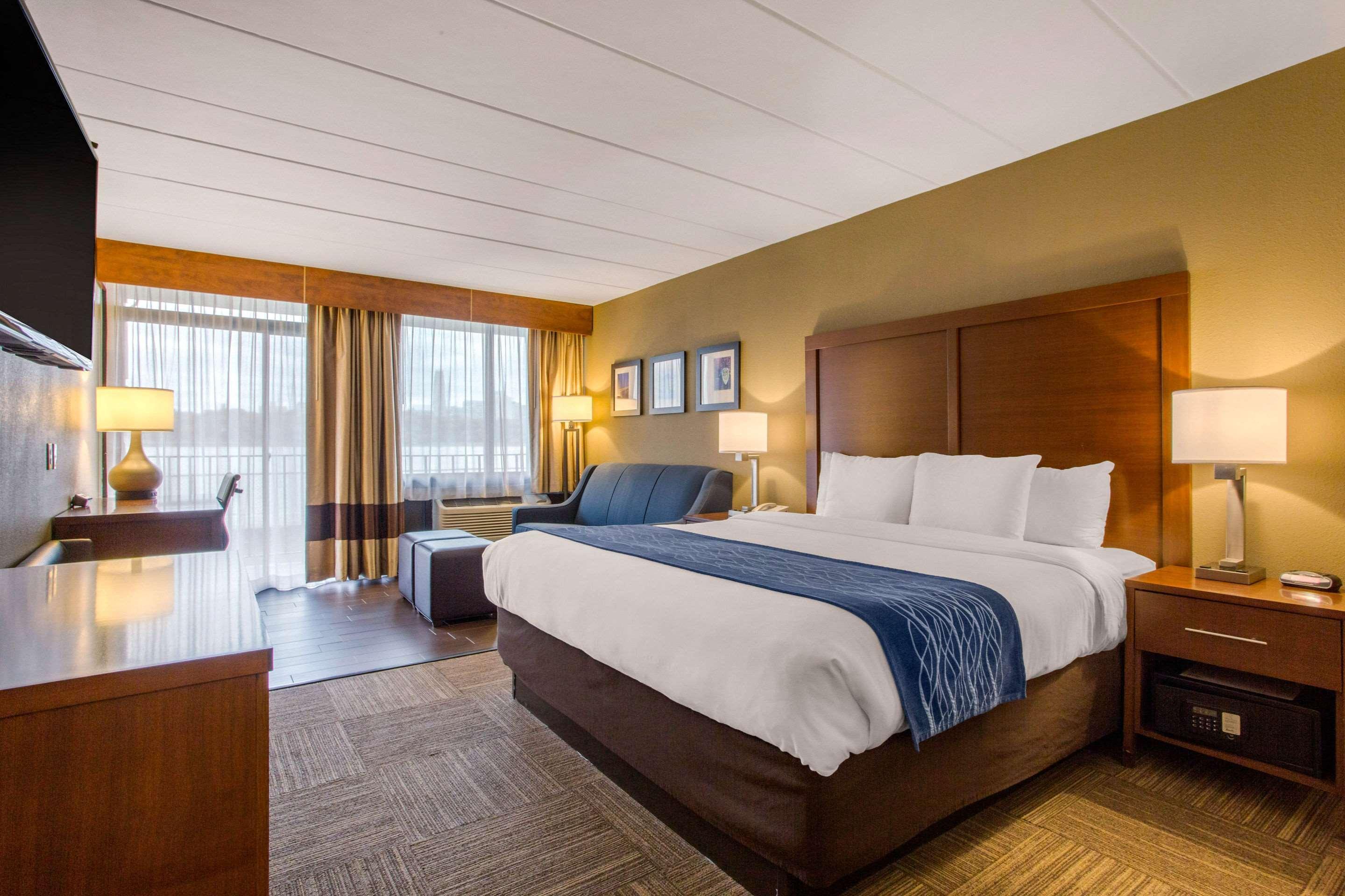Comfort Inn Edgewater On Hudson River Екстер'єр фото