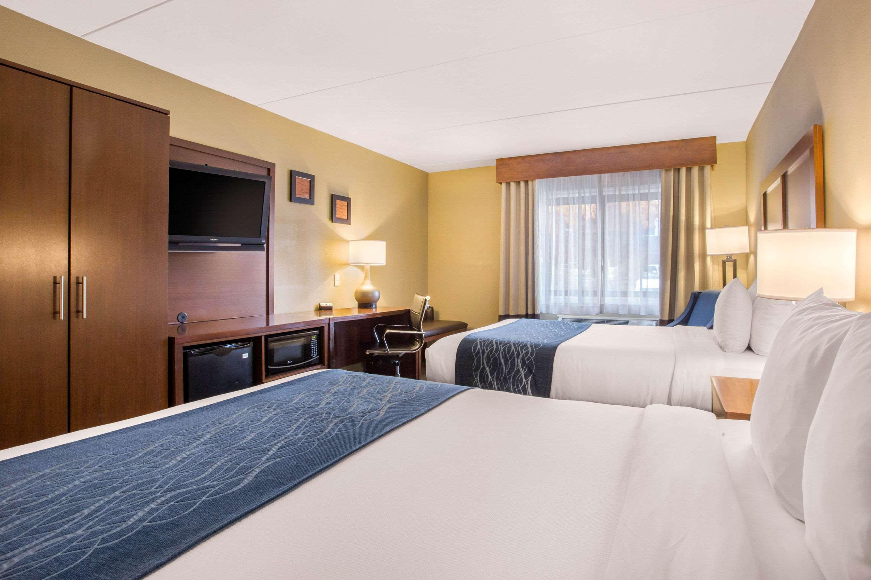 Comfort Inn Edgewater On Hudson River Екстер'єр фото