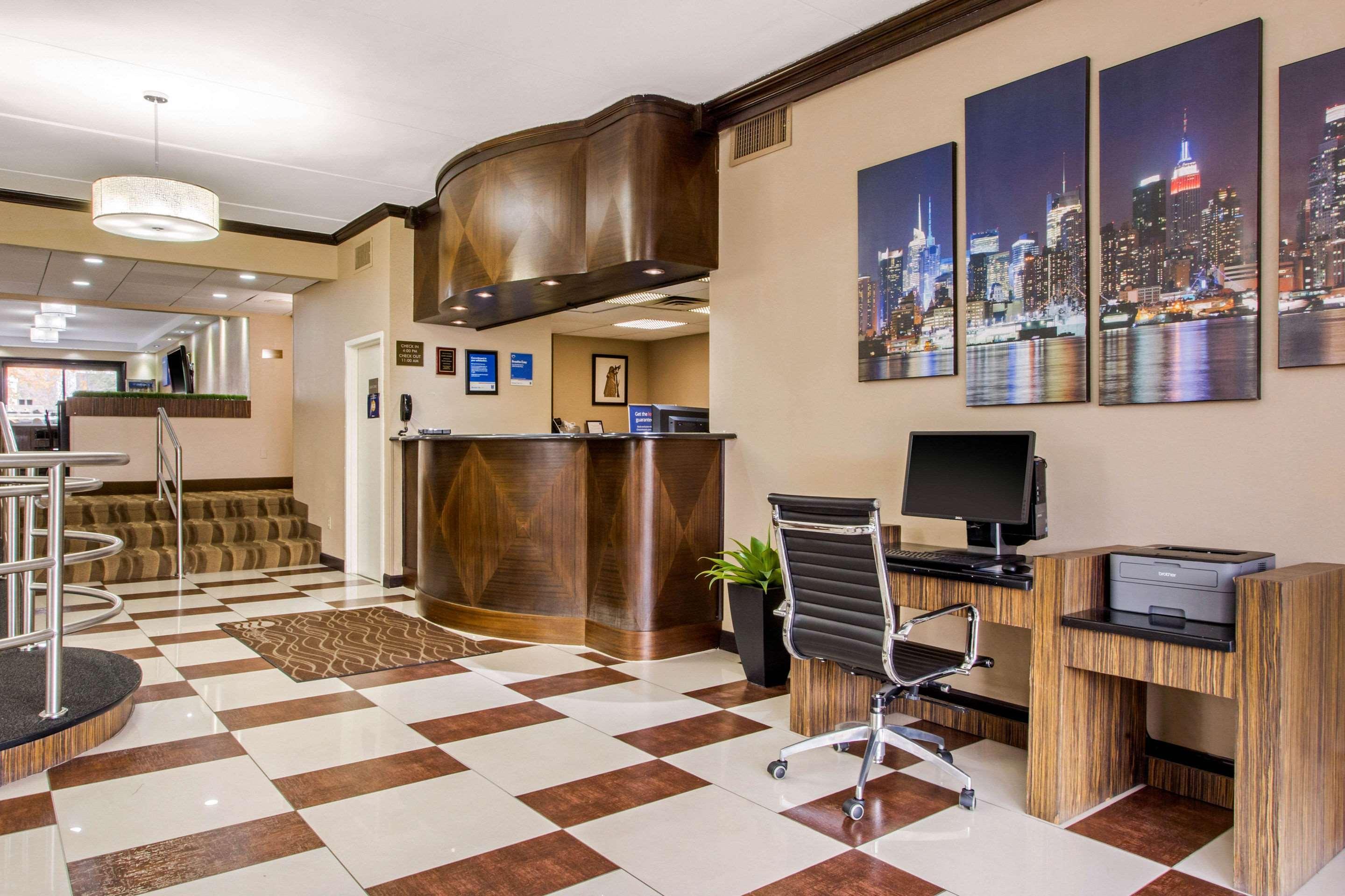 Comfort Inn Edgewater On Hudson River Екстер'єр фото