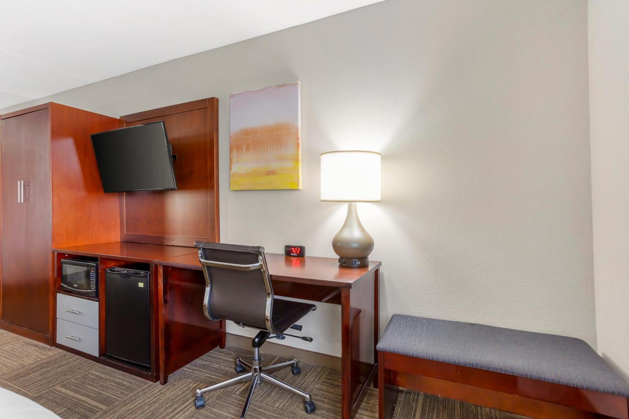 Comfort Inn Edgewater On Hudson River Екстер'єр фото