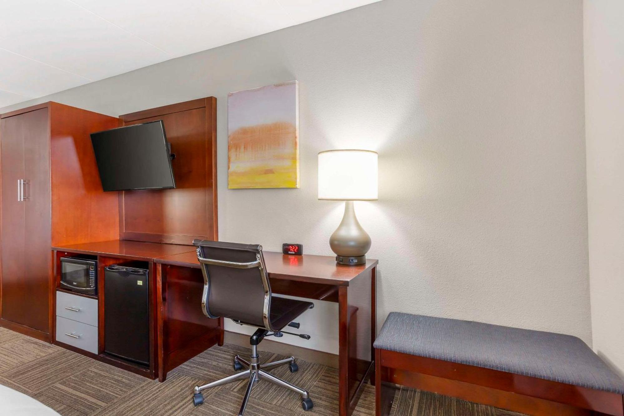 Comfort Inn Edgewater On Hudson River Екстер'єр фото